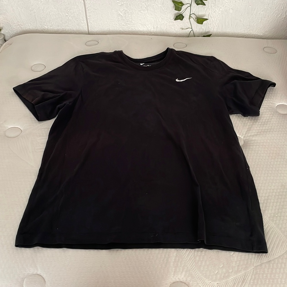 The Nike Tee Dri Fit
